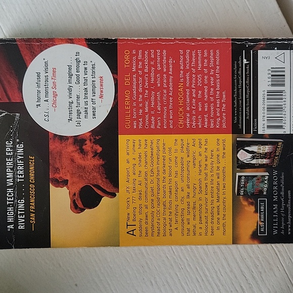 The Strain - book one - Picture 2 of 8